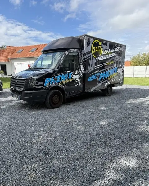 Camion atelier PHENIX de dépannage pneumatique mobile